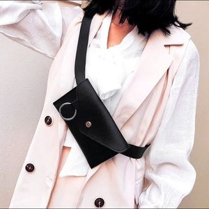 A fabulous fanny pack.